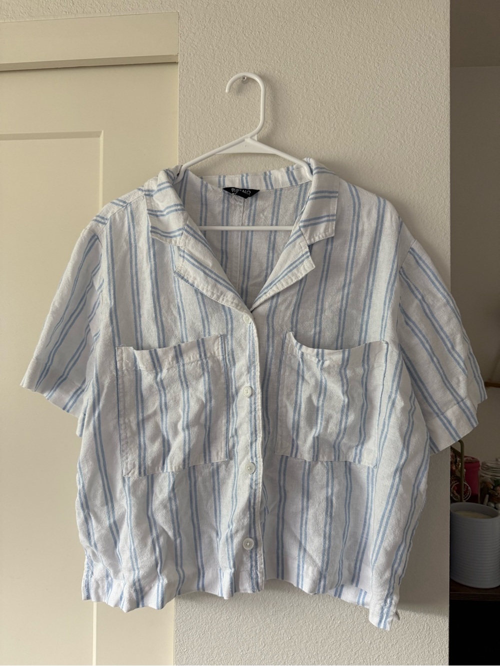 Buffalo David Bitton White and Light Blue Striped Short-Sleeve Button-Down